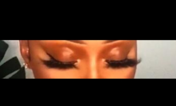 Other - HOT ON THE MARKET BEAUTIFUL25MM MINK LASHES